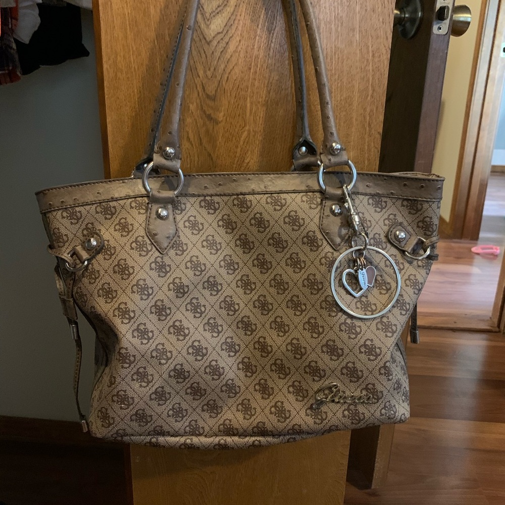 Guess purse